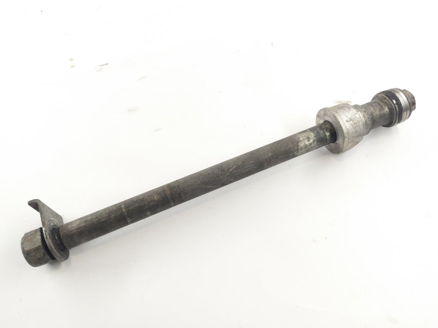 Honda CBR 1000 F SC24 [1991] - Swingarm axle
