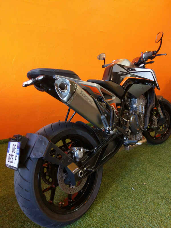 Ktm Duke 790 [ACCESS DESIGN] - Support de plaque d'immatriculation à hauteur de roue noir KTM Duke 790/890