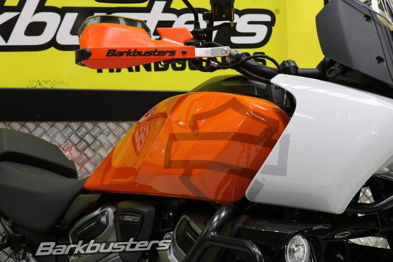 Harley Davidson Pan America 1250 [BARKBUSTERS] - Kit bulloneria attacco a due punti - Harley Davidson Pan America