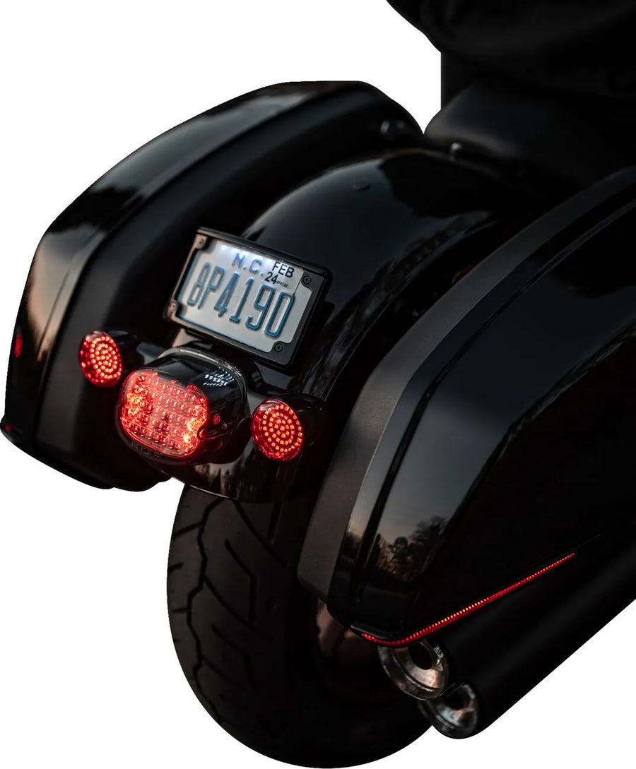 Harley Davidson fxlrst [CUSTOM DYNAMICS] – Luci a LED per borse laterali