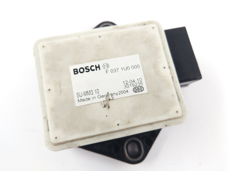 Aprilia RSV4 1000 RK [2010] - Module de commande Bosch F 037 1U0 000