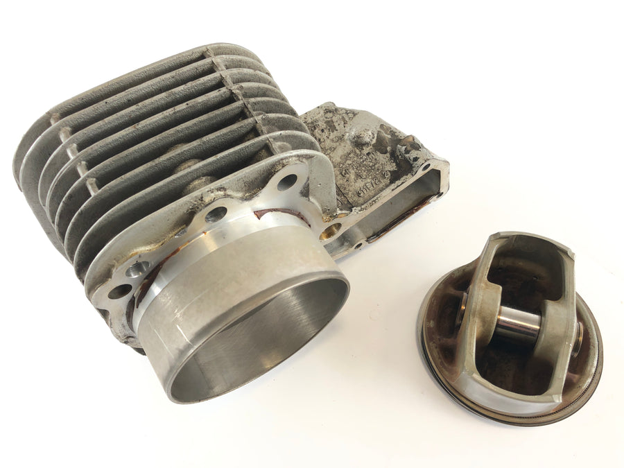 BMW R 1150 GS [2000] - Cilindro con pistoni a sinistra