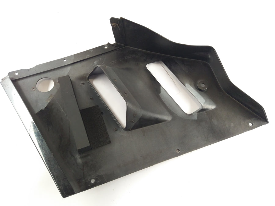 Suzuki GSXR 1100 GV73A [1992] - rivestimento laterale in alto a destra