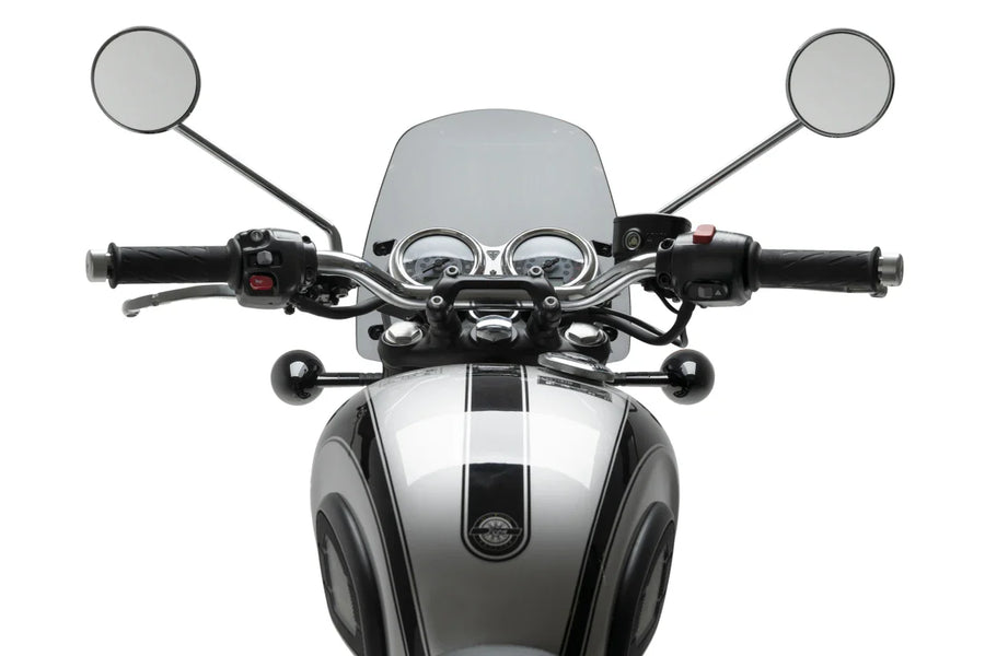 TRIUMPH BONNEVILLE T 120 BLACK [2025] – Z-Racing Scheibe – Schwarz