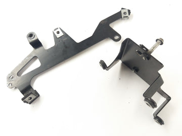Aprilia RST 1000 Futura [2004] - Aggregatehalter Paar - 0