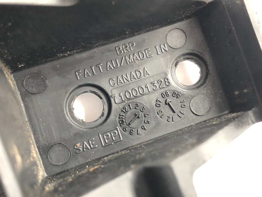 Can Am Spyder SM5 [2009] - Front frame connector bracket