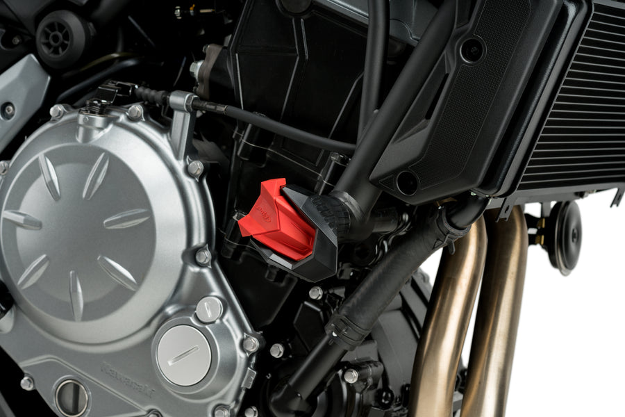 CFMOTO 650 NK [2025] – Sturzpads R19 – Schwarz