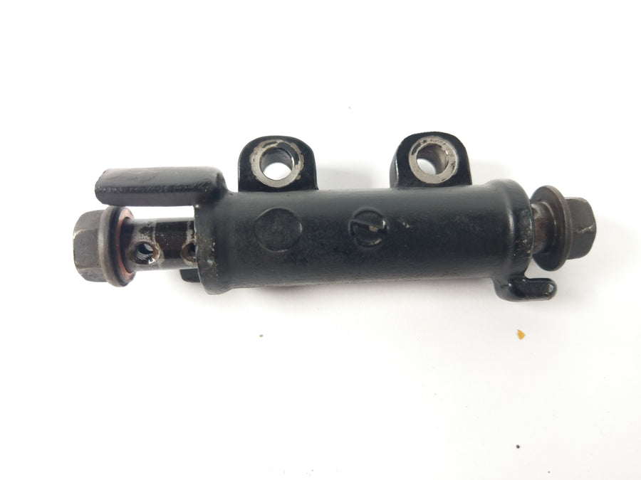 Yamaha TDM 850 3VD [1992] - Brake line distributor