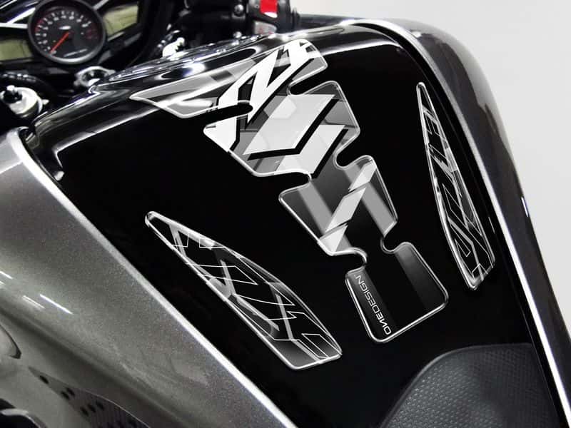 YAMAHA YZF 1000 R THUNDERACE [2002] – Wings Tankprotektor – Silber