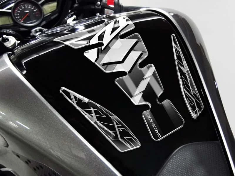 YAMAHA YZF 1000 R THUNDERACE [2002] – Wings Tankprotektor – Silber