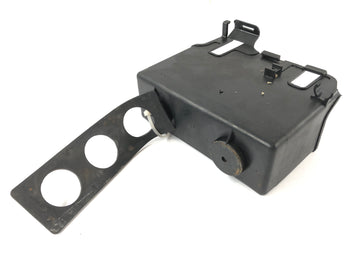 Yamaha V-max 1200 2EN [1997] - Battery box