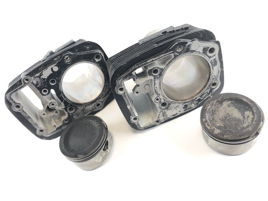 Suzuki Intruso VL 1500 AL [2000] - Set di cilindri cilindri e pistone nella parte anteriore e posteriore