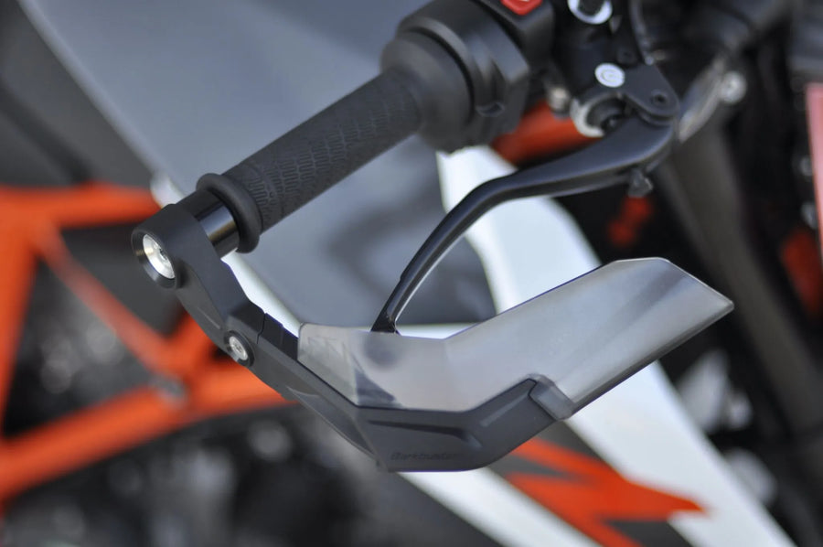 cf moto 650 [BARKBUSTERS] – AERO-GP lever protector