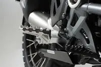 BMW R 1300 GS Adventure [2024-2026] - Jeu de repose-pieds EVO, réglables en 36 directions – photo 11