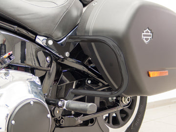 Harley Davidson Softail Sport Glide (Milwaukee -eight 107/114) [2018] - Barres de protection arrière pour les valises, Black