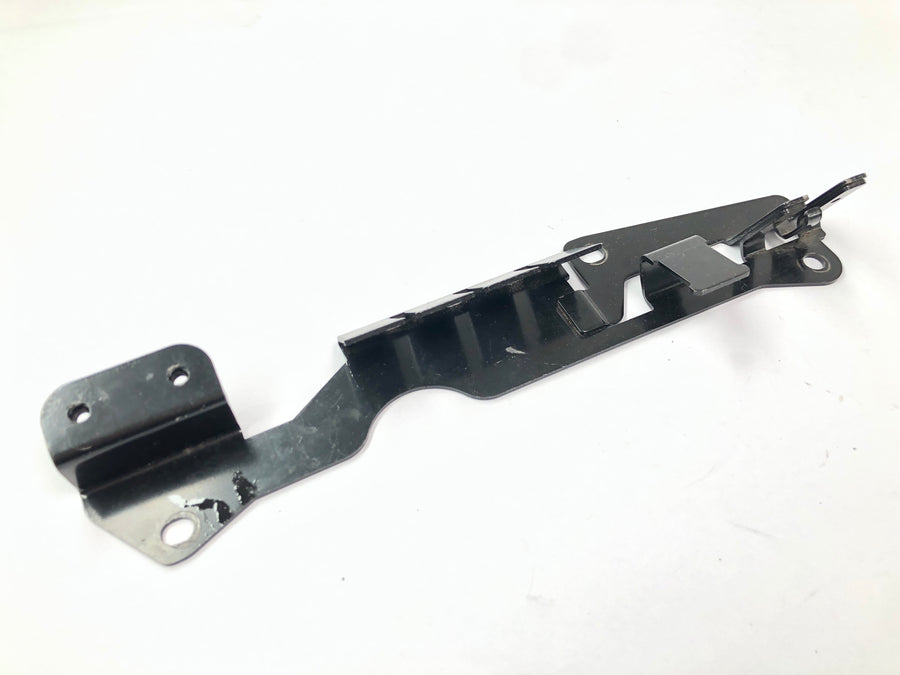 Triumph Speed Triple - relay holder