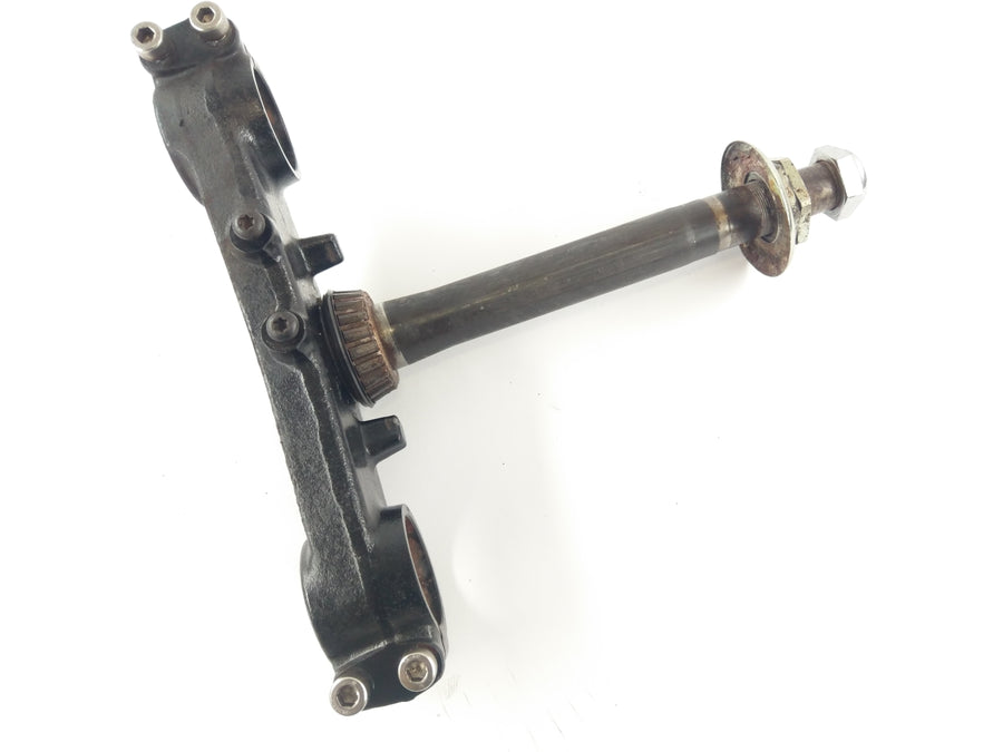 Triumph Tiger 885i T709 [1999] - lower triple clamp