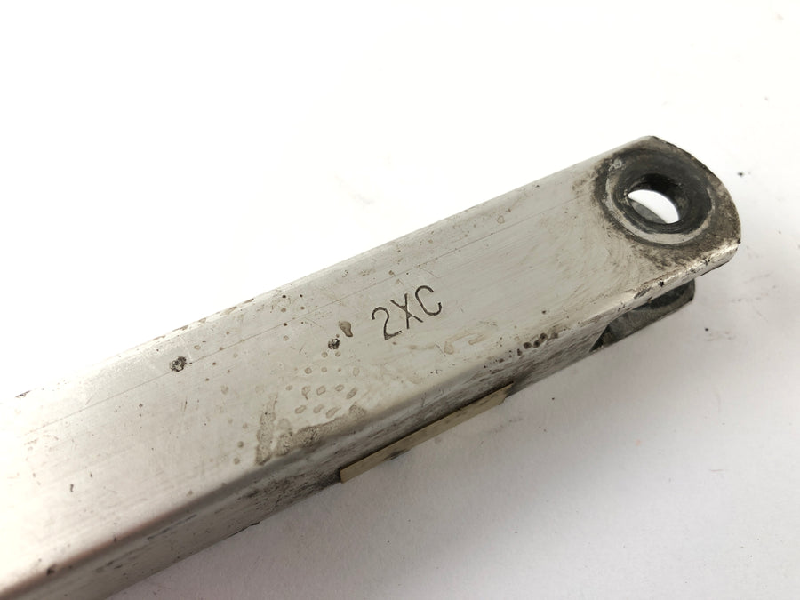 Yamaha YZF 750 R 4HN [1995] - Anchor brace strut