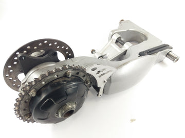 Triumph Speed ​​​​Triple 955i T595N [2002] - Bras oscillant avec axe complet