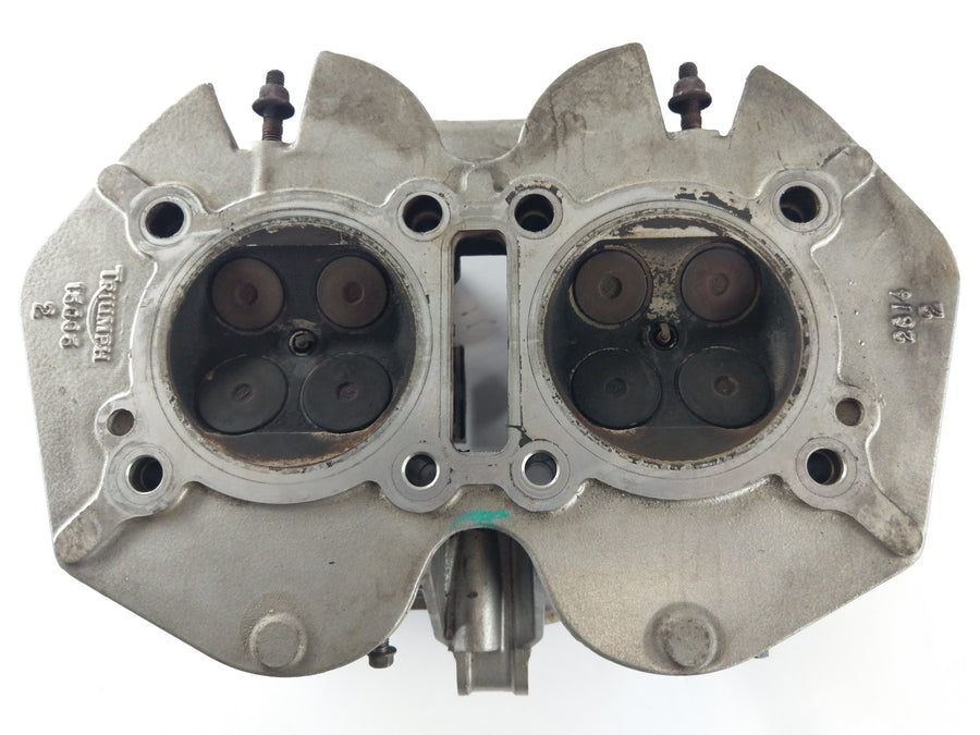 Triumph Bonneville 800 T100 [2004] - Testa di cilindro