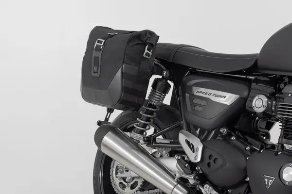 Triumph Speed Twin 1200 [2019-2024] - Système de sacoches latérales Legend Gear LC2 Black Edition - Image 2