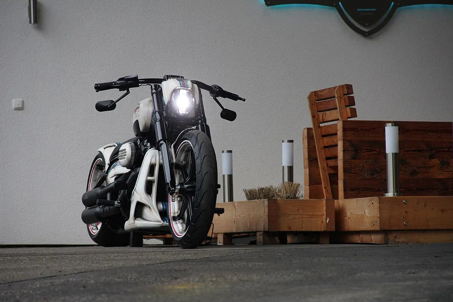 harley davidson v-rod [CULT WERK] – Scheinwerfer-Verkleidung