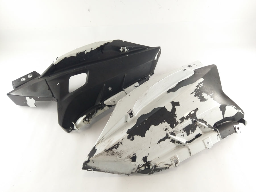 Yamaha YZF 125 RE06 [2011] - Cladding parte della parte inferiore a destra e sinistra a spruzzo foglio