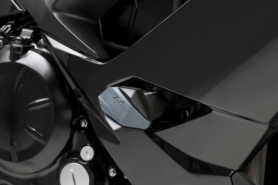 KAWASAKI NINJA 650 [2025] – Crash Pad R19 – Nero
