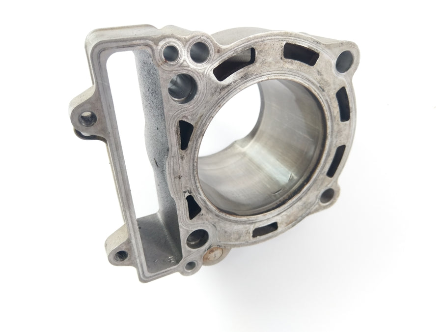 KTM SX-F 250 4 temps [2008] - cylindre - surface de roulement avec défauts