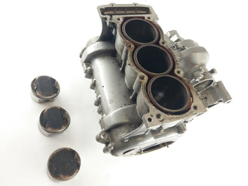 Triumph Sprint 955i RS T695 [2000] - Carter moteur vide avec piston