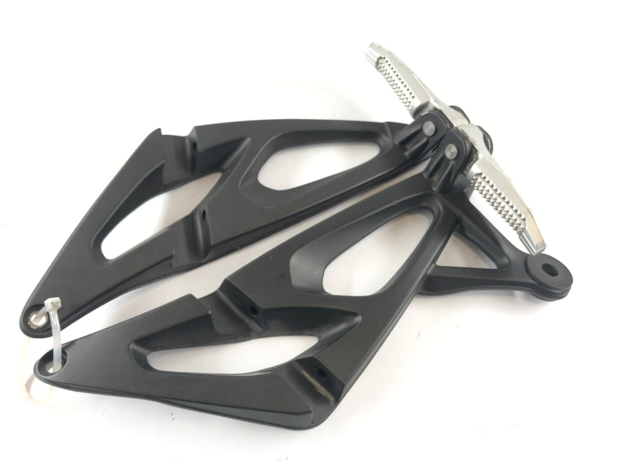 BMW K 1300 R [2010] - Footrests Passenger Footrest Set