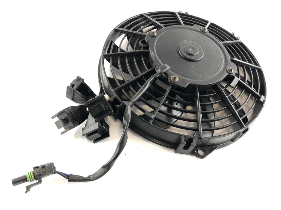 Can Am Spyder SM5 [2009] - Radiator fan