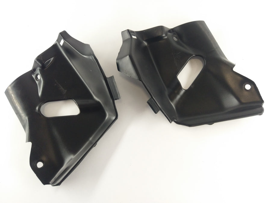 Triumph Trophy 1200 T300E [1996] - Cylinder cover cover left and right