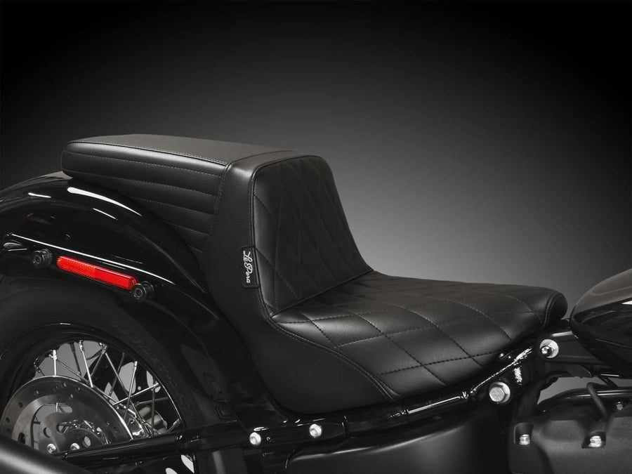Harley Davidson FLSL [2018-2021] -Kickflip Seat Diamond Spice Black vinyle