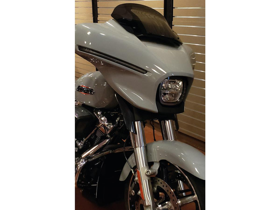 Harley Davidson Flhxse [2023-2025]-Helix replacement windshield Height: 10.5 "