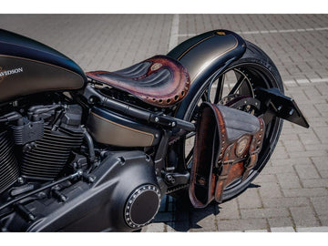 Harley Davidson FXBR [2022-2025] – Titanium Solositz Montagekit Breiter Rahmen - 0