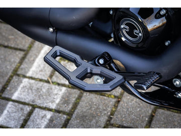 Harley Davidson Softail [2018-2025] -Mini Free Board Repotrest Set Black Satin - 0