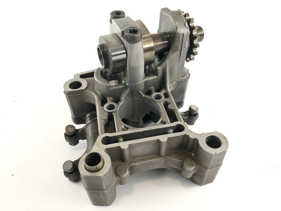 BMW R 1150 GS [2000] - camshaft stake with camshaft on the left