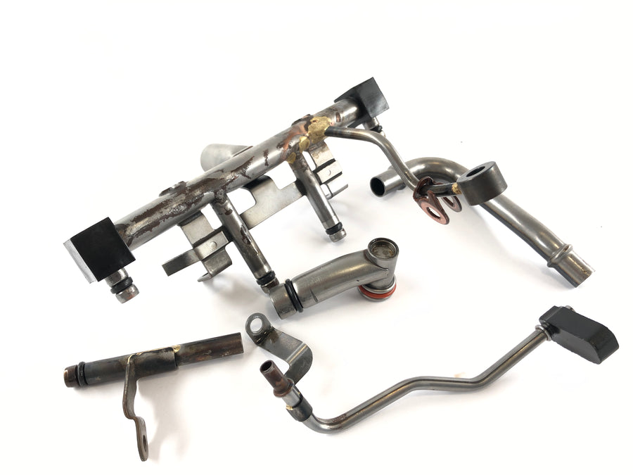 Yamaha v -max 1200 2en [1997] - Distributore di linea di olio dal motore fuselico