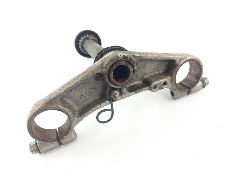 Suzuki GSF 400 GK75B Bandit [1991] - lower triple clamp