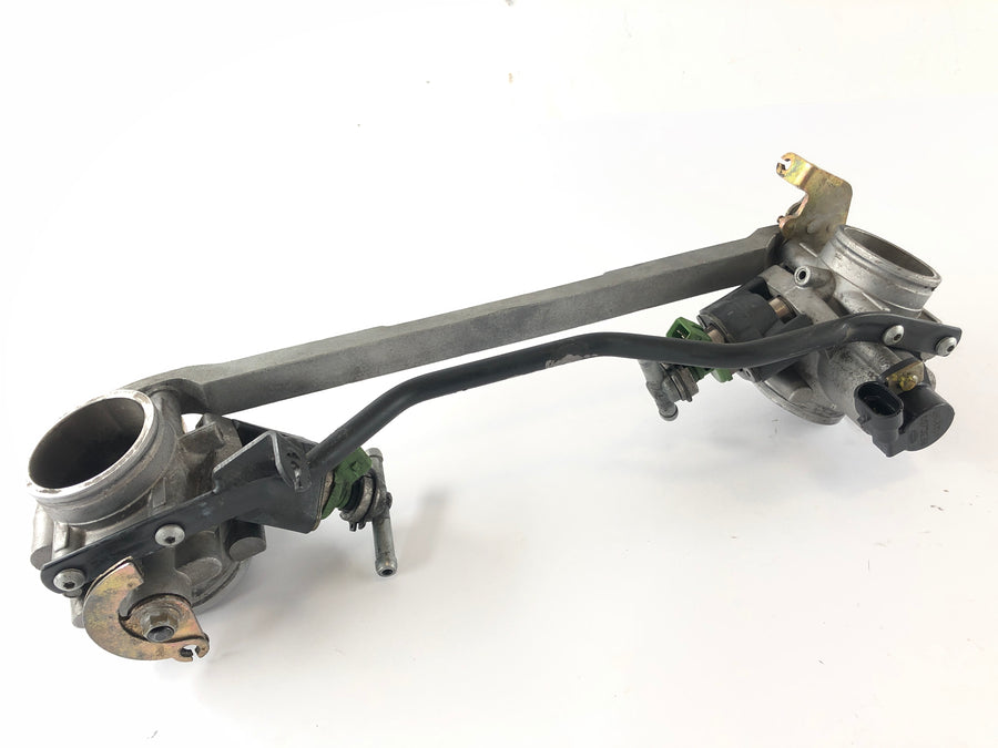 Moto Guzzi V11 [2001] - Throttle bodies