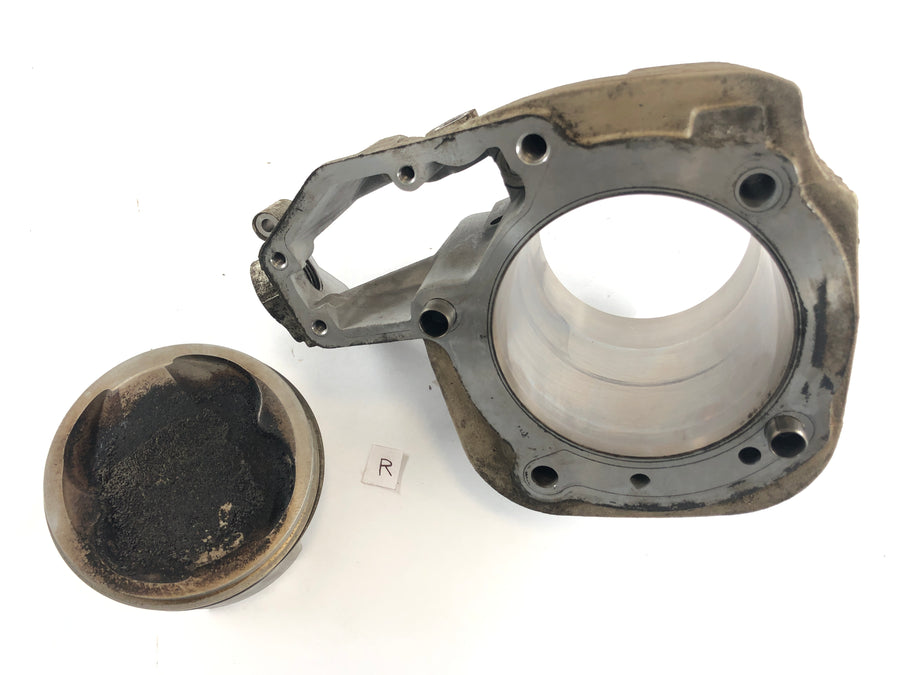 BMW R 1150 RT [2003] - Cilindro con pistoni a destra
