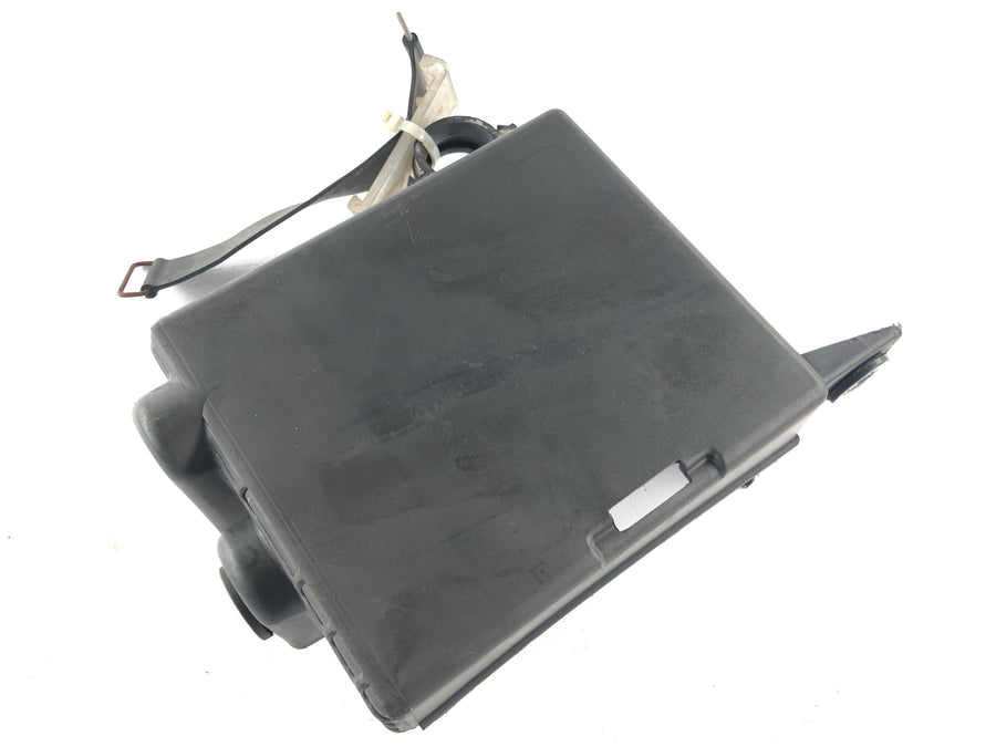Yamaha XJ 900 F 58L [1985] - Battery compartment