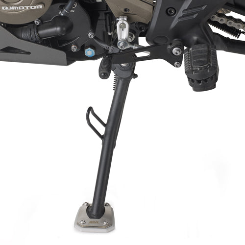 Qj Motor SRT 600 SX [GIVI] - Fuß-Verbreiterung aus Aluminium und Edelstahl für den Original Seitenständer