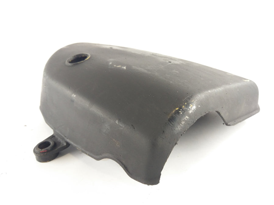 Suzuki GT 750 [1973] - Side cover plastic