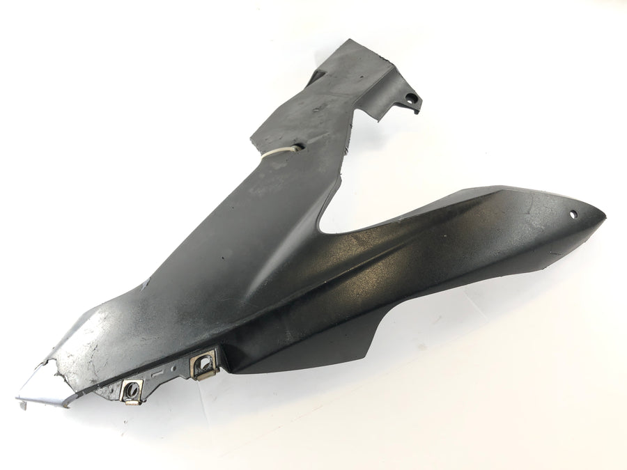 Yamaha YZF R1 RN12 [2005] - Carénage latéral inférieur droit