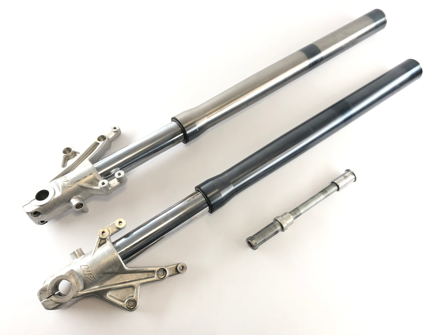 KTM LC4 640 Duke 2 [2001] - Fork Telegabel con asse
