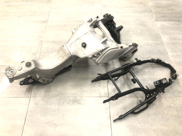 BMW K 1200 RS [1997] - main frame with papers rear frame frame rear frame