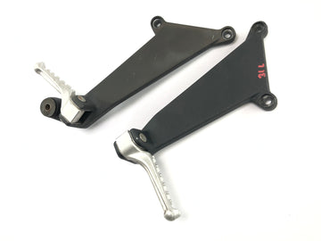 Aprilia RSV 1000 Mille RP [2002] - Soziusfußrasten Halter Fußrastenanlage hinten Paar