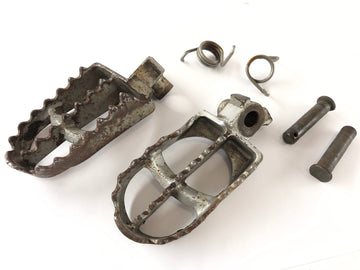 Husqvarna TE 510 [2008] - Footrests Driver footrests pair